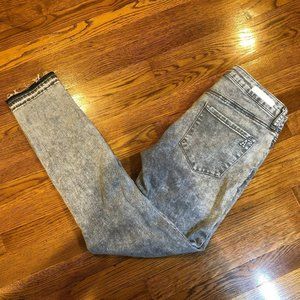 Articles of Society Carly Release Hem Ankle Jeggings Women's Sz 26 Gray Stretchy